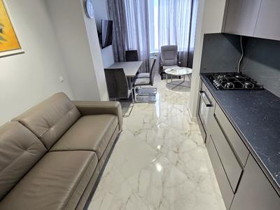 квартира за адресою Боголюбова вул., 44