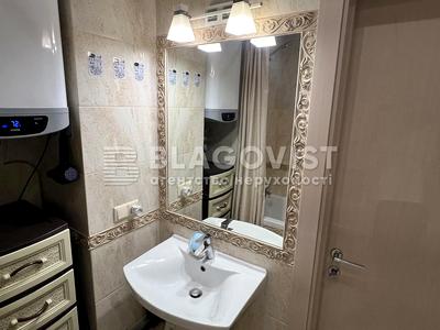 квартира за адресою Левітана вул., 3