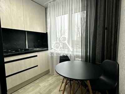 квартира за адресою Степана Бандери вул. (Костенка), 27