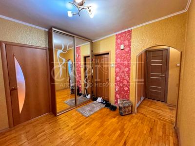 квартира за адресою Академіка Заболотного вул., 110