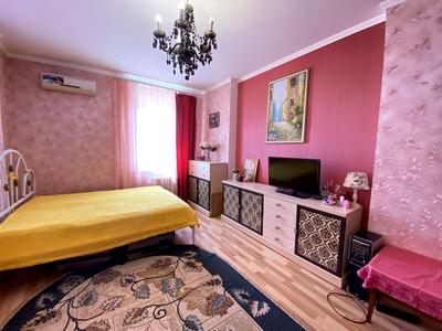 квартира за адресою Олени Пчілки вул., 6