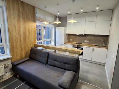 квартира за адресою Київ, Салютна вул., 21