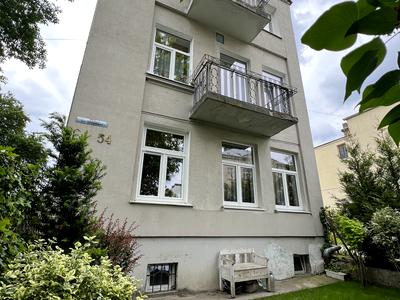 квартира за адресою Академіка Степана Рудницького вул., 34