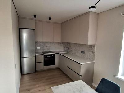 квартира за адресою Київ, Садова вул., 1б