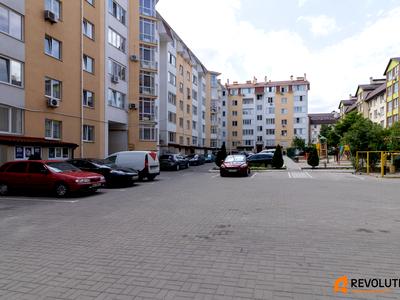 квартира за адресою Райдужна вул., 145