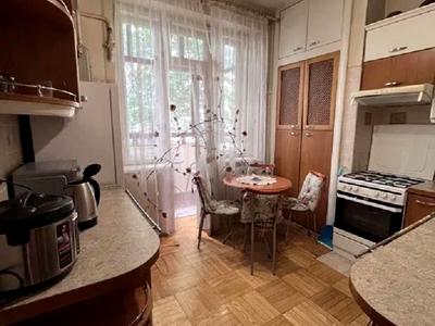 квартира за адресою Тараса Шевченка просп., 10