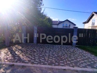 будинок за адресою с. Старі Петрівці, Грушевського, 25