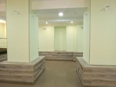 комерційна за адресою Голосіївський просп. (40-річчя Жовтня), 90