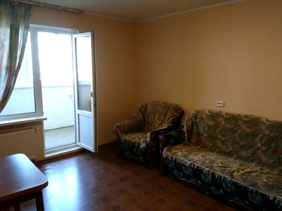 квартира за адресою Ревуцького вул., 54
