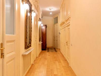 квартира за адресою Пекарська вул., 33