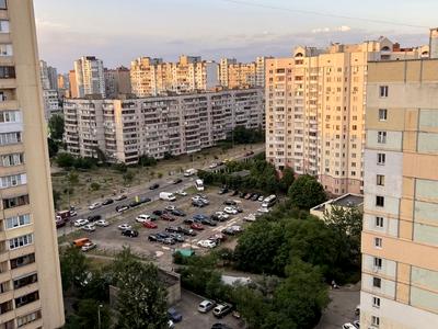 квартира за адресою Київ, Лариси Руденко вул., 21