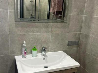 квартира за адресою Каховська вул., 62