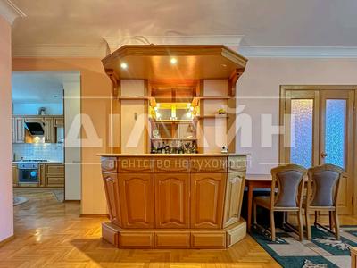 квартира по адресу Проспект Соборный, 58