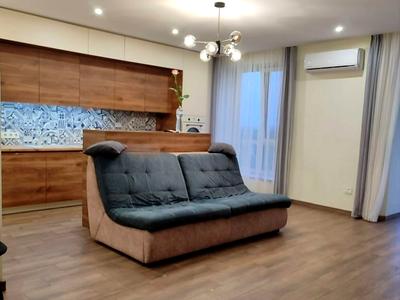 квартира за адресою Набережна Перемоги вул., 44