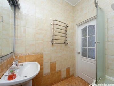квартира по адресу Троицкая ул., 12