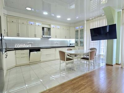 квартира за адресою Регенераторна вул., 4 к10