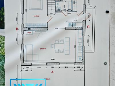 будинок за адресою Центральна, 25