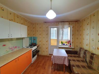 квартира за адресою Здолбунівська вул., 13
