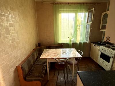 квартира за адресою Київ, Радунська вул., 14-А