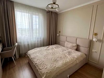 квартира по адресу Героїв Крут ул., 10