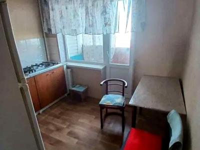 квартира за адресою Героїв полку 