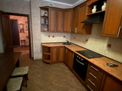 квартира за адресою Єлизавети Чавдар вул., 7