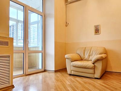 квартира за адресою Велика Васильківська вул. (Червоноармійська), 132