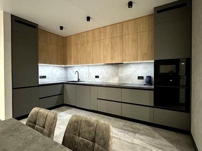 квартира за адресою Космічна вул., 5