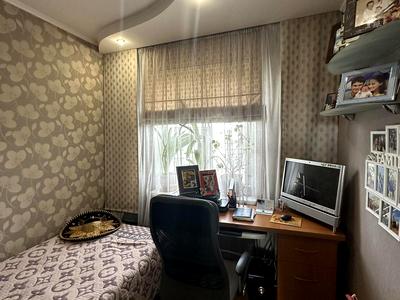 квартира за адресою Небесної Сотні просп. (Маршала Жукова), 10-Б