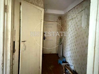 квартира по адресу Строителей ул., 16