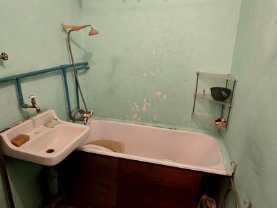 квартира по адресу Строителей ул., 14б
