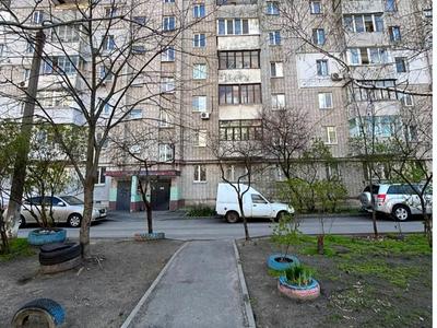 квартира за адресою Універсальна вул., 27