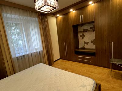 квартира за адресою Шовкуненка вул., 5