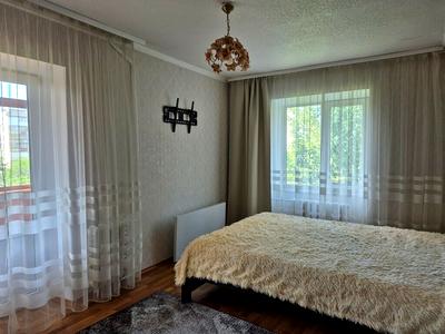 квартира по адресу Ореста Левицкого ул. (Академіка Курчатова), 4