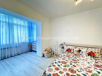 квартира за адресою Августина Волошина вул., 10А