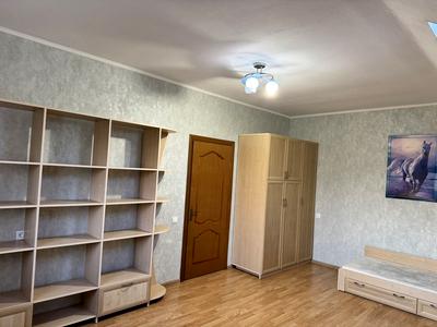 дом по адресу Центральна