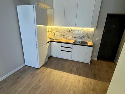 квартира по адресу Парижской Коммуны ул., 4