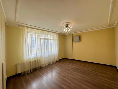 квартира по адресу Раисы Окипной ул., 10