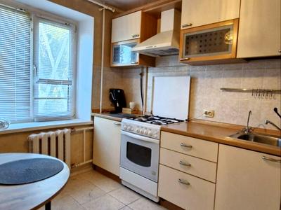 квартира за адресою Академіка Глушкова просп., 32
