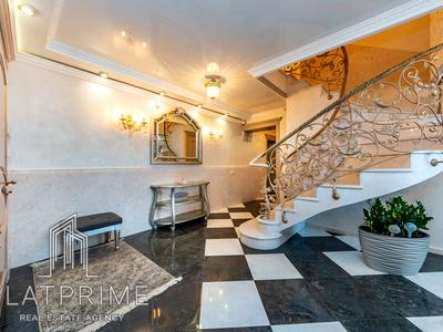 квартира за адресою Боголюбова вул., 16