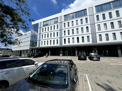 коммерческая по адресу Филиппа Орлика просп. (Ілліча), 18
