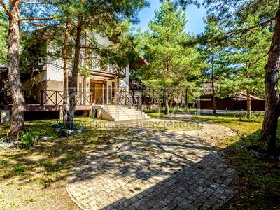 будинок за адресою Радісна