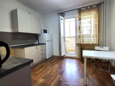 квартира за адресою Київ, Григорія Ващенка вул., 1