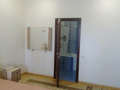квартира за адресою В'ячеслава Чорновола вул., 25