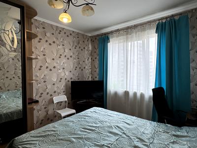 квартира за адресою Академіка Глушкова просп., 23