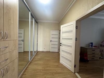 квартира за адресою Розваги, 27