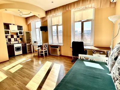 квартира за адресою Зустрічна, 10