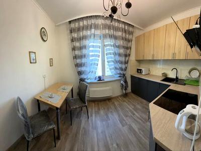 квартира за адресою Срібнокільська вул., 8