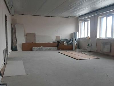 комерційна за адресою Набережна вул., 6