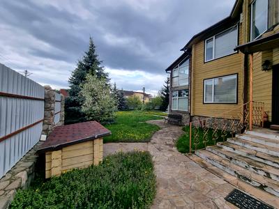 будинок за адресою Синьоозерна вул., 6